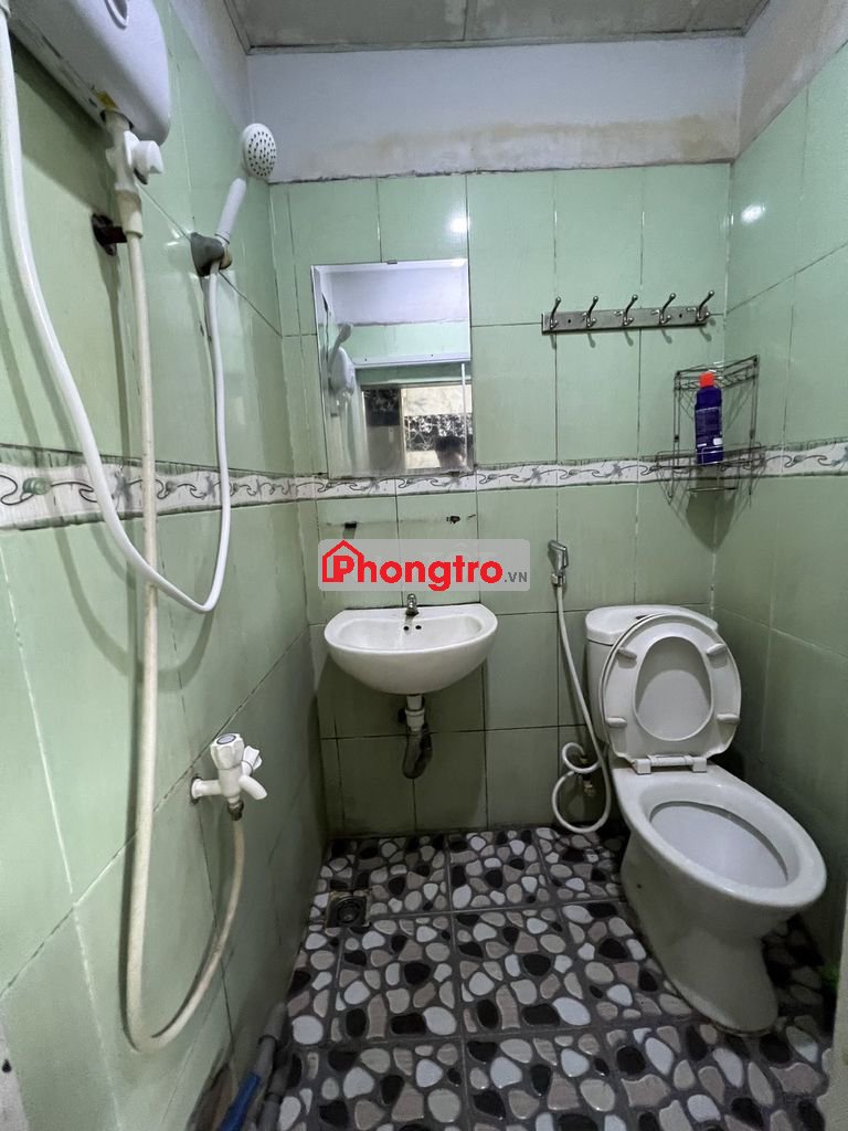 Phòng full nội thất tại 180 Tân Sơn Nhì