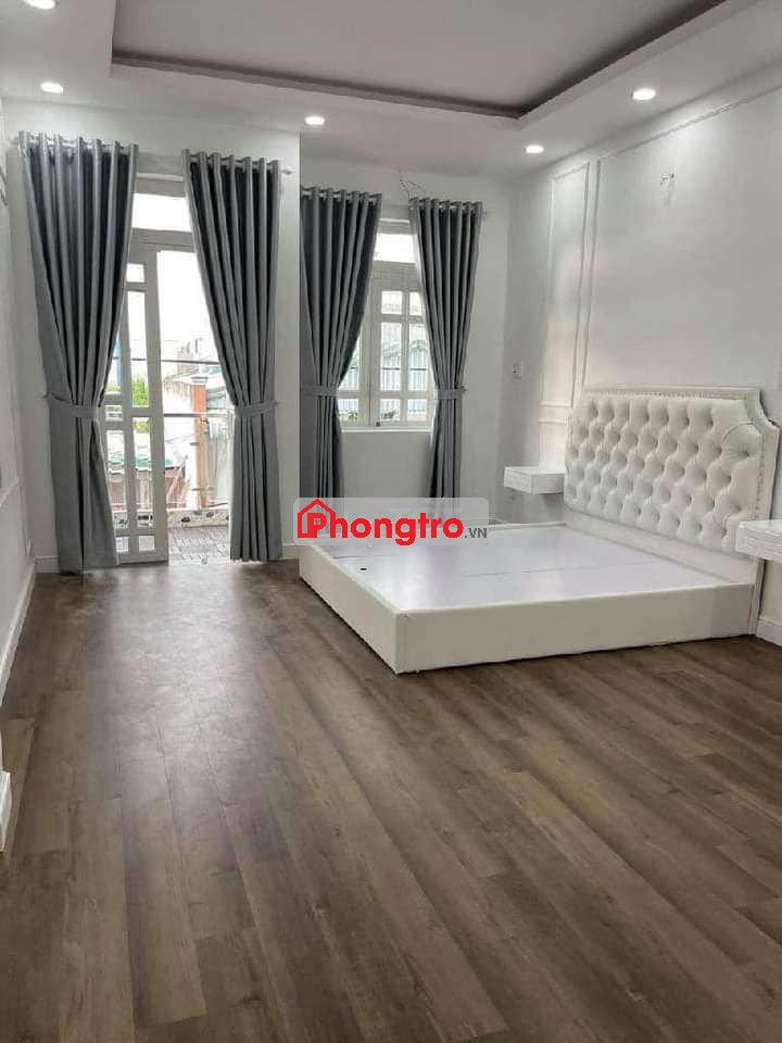 Phòng có gác cửa sổ và phòng ban Full nội thất