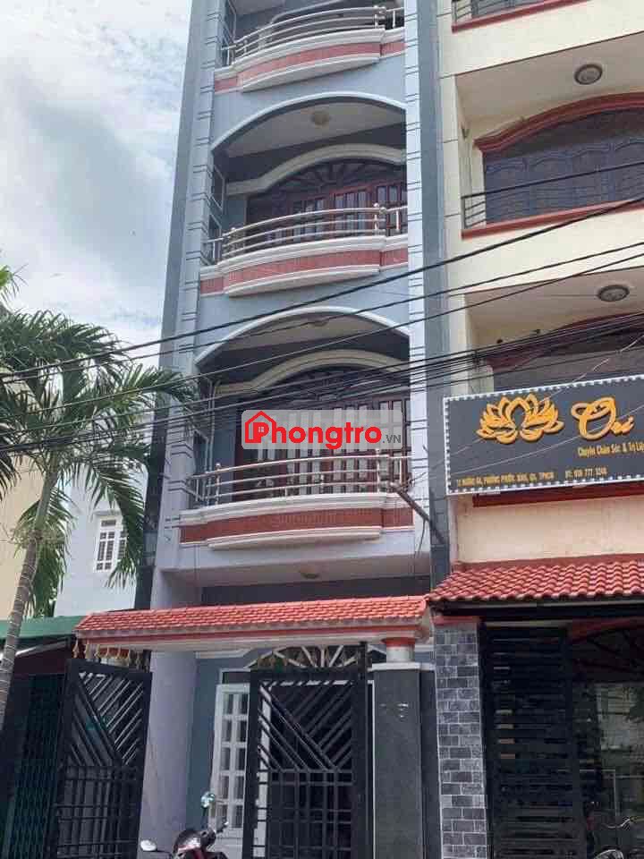 phòng 35m2 ngay chợ Phước bình có ban công rộng