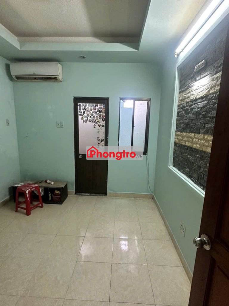 Phòng trọ đường Hoàng Hoa Thám, Phú Nhuận giá 2,8tr/th. có máy lạnh.