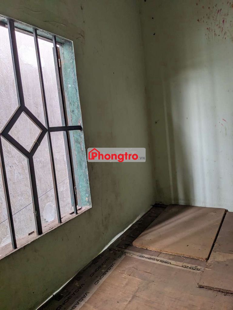 Cho thuê phòng có gác ngày BigC Nguyễn Son, tolet riêng, ko chung chủ