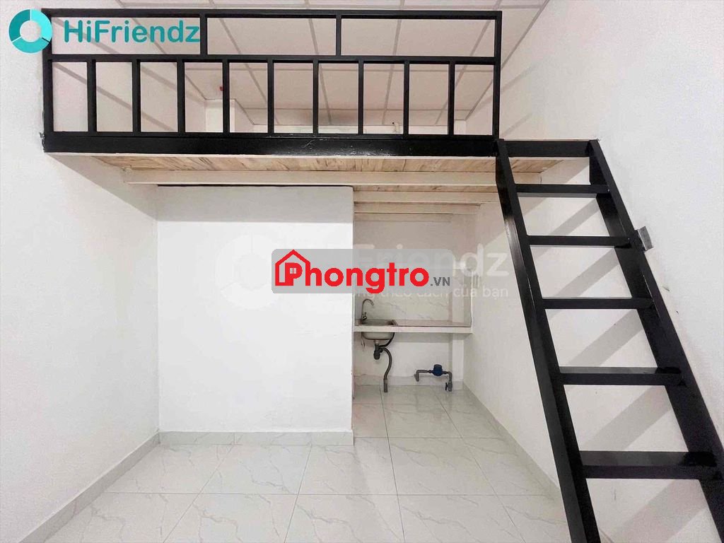 Phòng trọ có gác giá rẻ Tân Quy gần Lotte cửa sổ