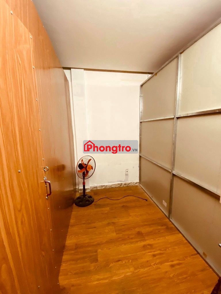 Phòng mini Xuân Hồng, tân bình