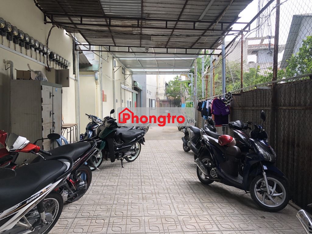 Phòng trọ sân vườn