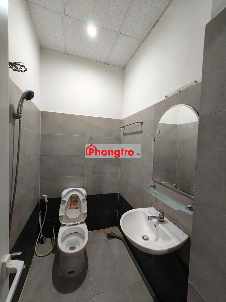 PHÒNG FULL NỘI THẤT – GẦN UEH & TÔN ĐỨC THẮNG