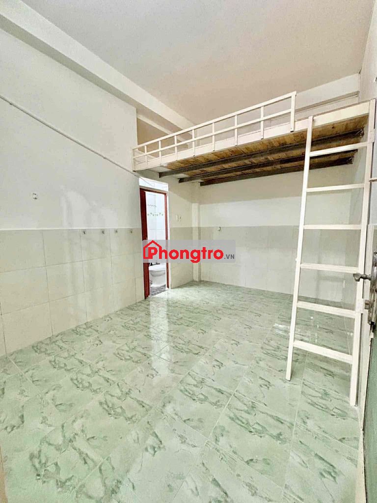 PHÒNG TRỌ CÓ GÁC GIÁ RẺ FULL NỘI THẤT GẦN TRƯỜNG HUFLIT CƠ SỞ BA GIA