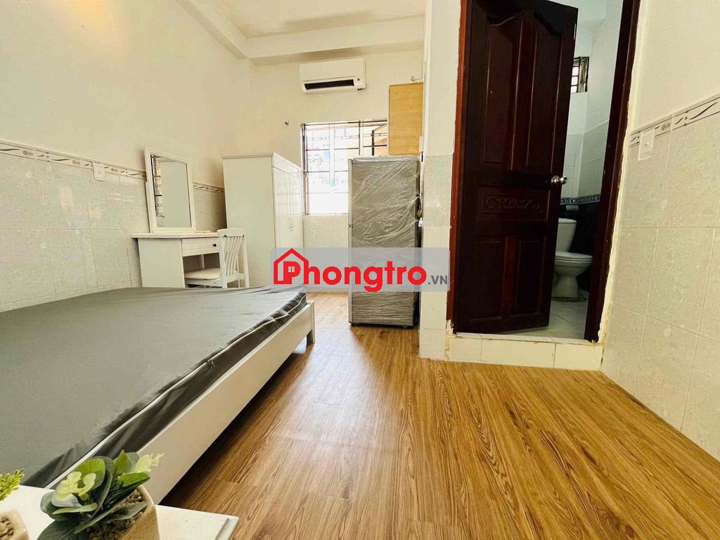 phòng trọ giá rẻ Quận 10 đường Sư Vạn Hạnh gần đh Huflit đầy đủ NT