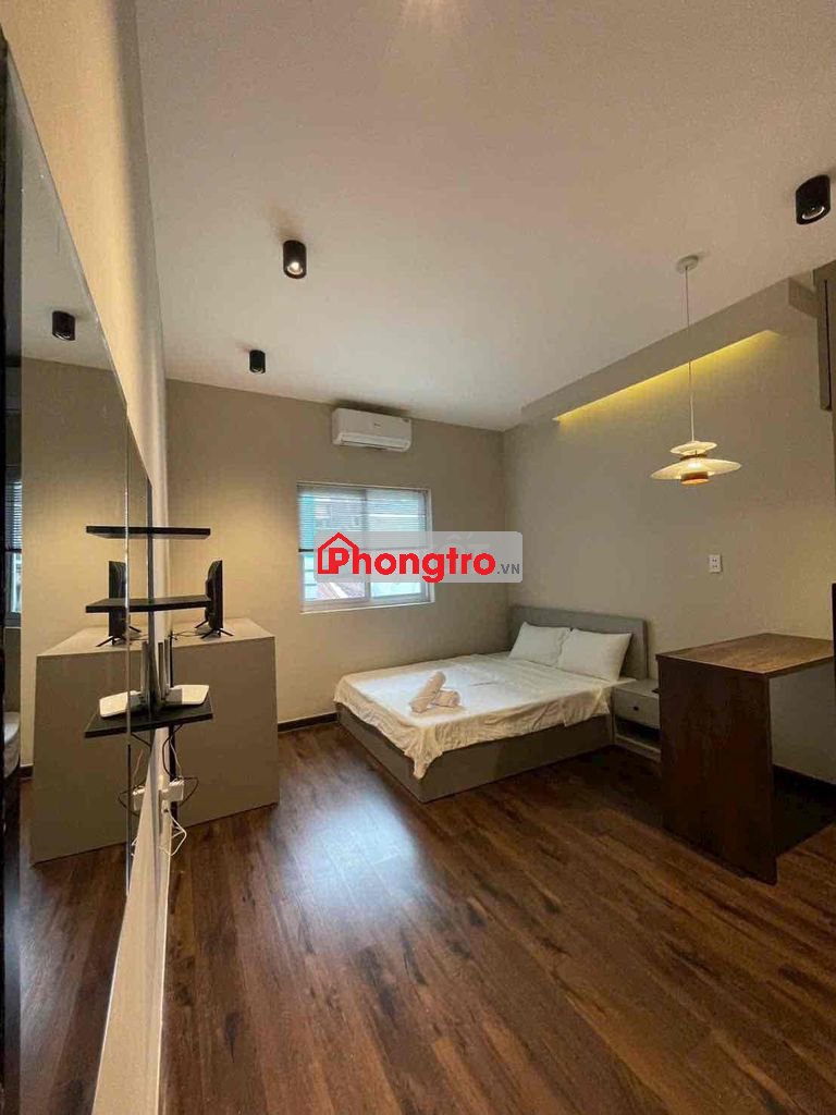 Studio đầy đủ nội thất, ngay ngã tư Thủ Đức