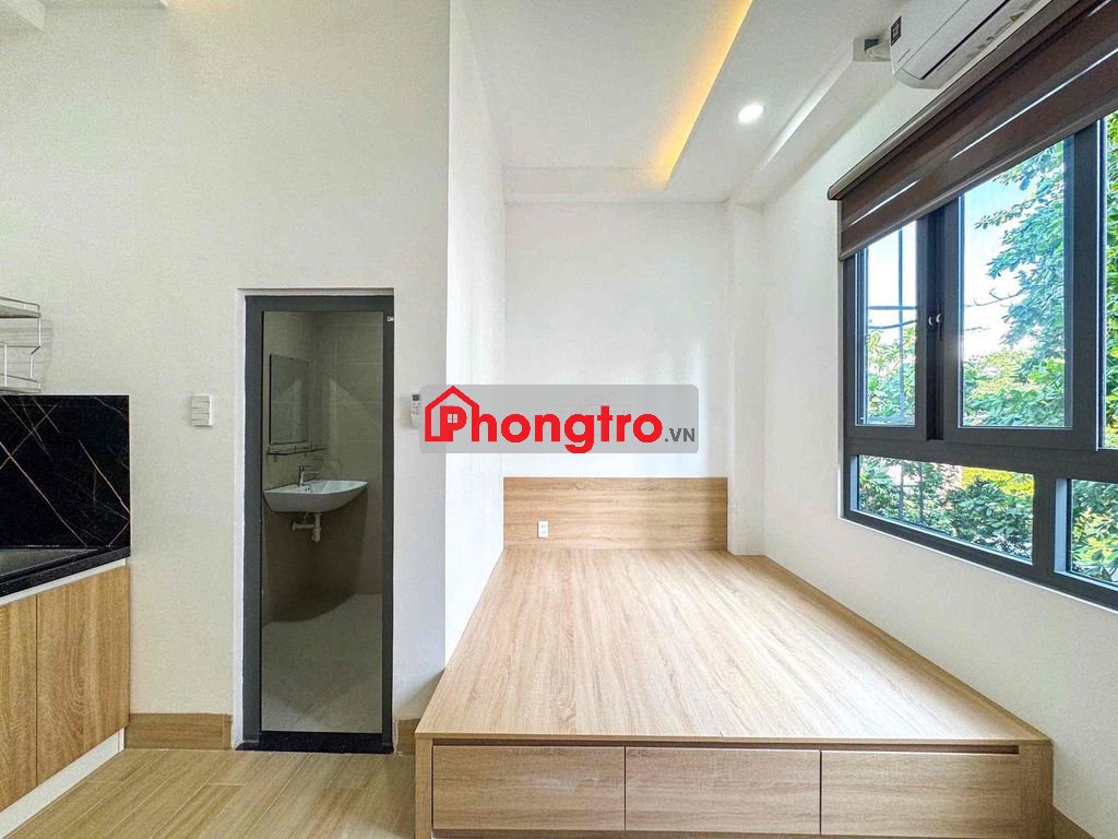 Phòng trọ đẹp với đầy đủ nội thất, có cửa sổ trời