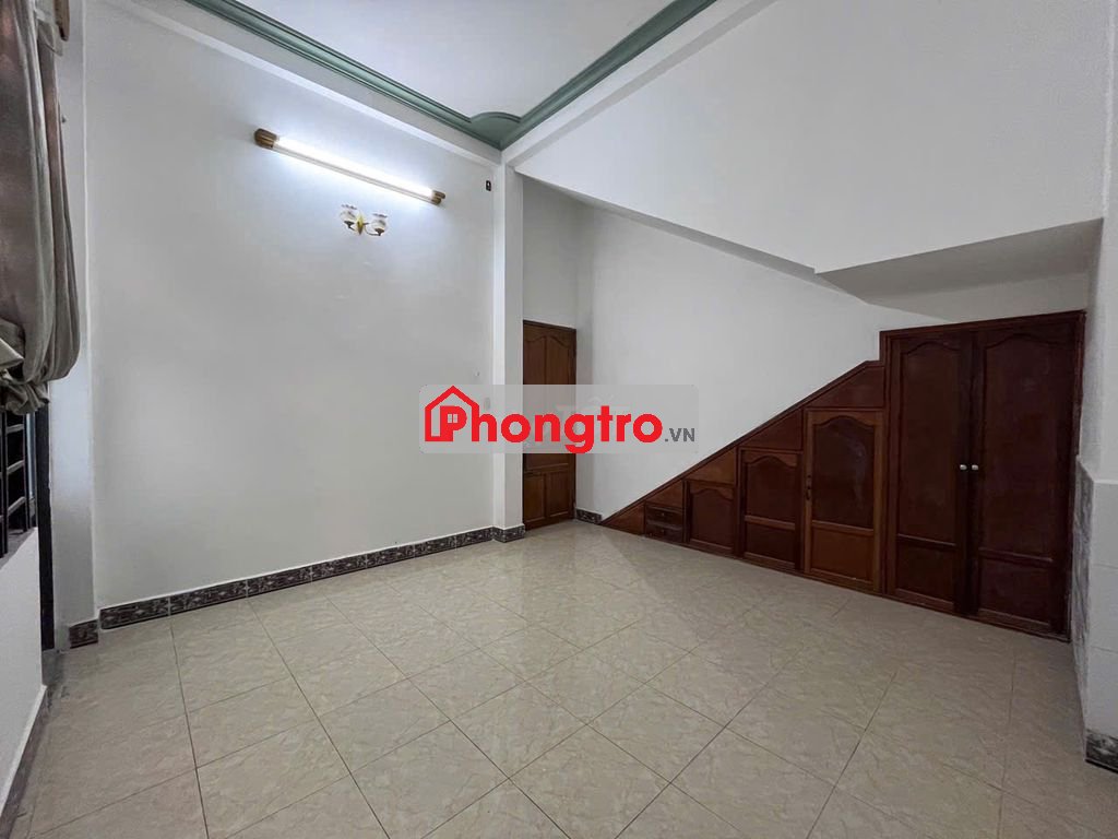 phòng tách bếp Tam Châu ngay BV Thủ Đức, Cách PVĐ 2p, có tủ âm tườg