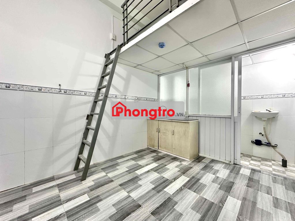 Duplex Sẵn Máy Lạnh, Ngay Chợ Bình Thành - Gần Liên Khu 4-5