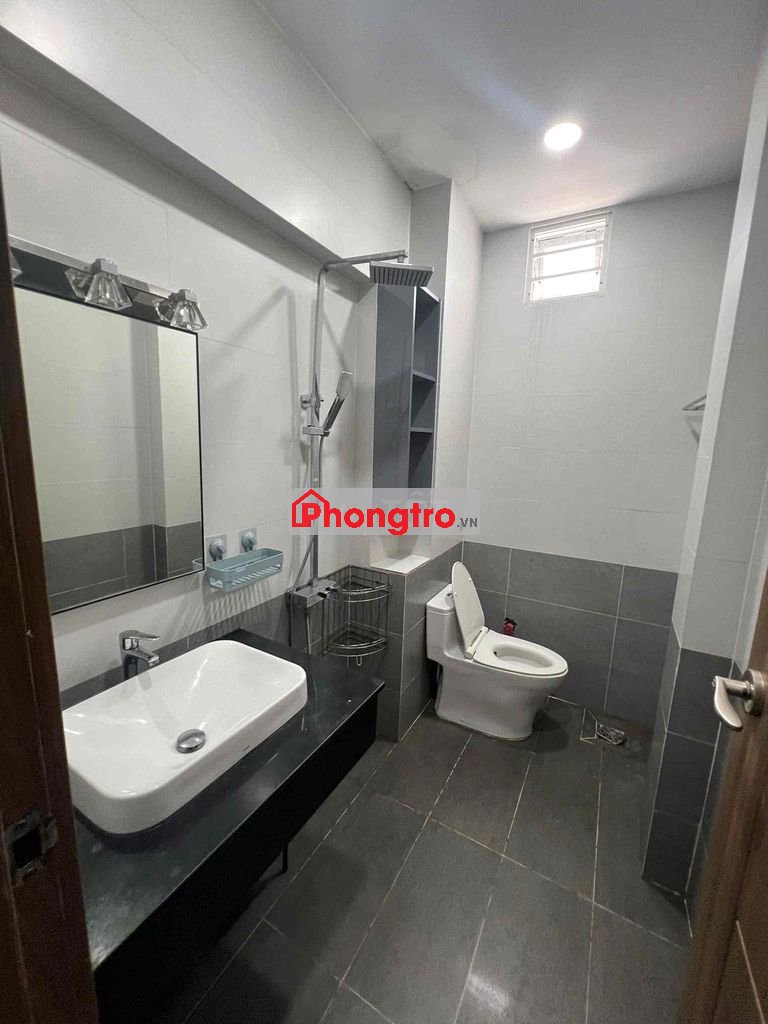 Cho thuê nguyên tầng 3. gần chợ Bà Chiểu. Nhà Đẹp, giá rẻ,