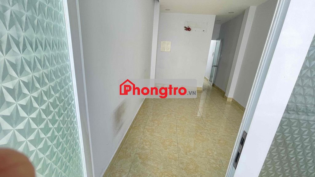 Cho thuê phòng trong nhà nguyên căn cmt8 q10