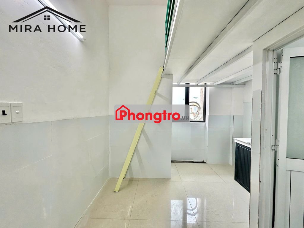 DUPLEX MỚI XÂY TẠI BÙI VĂN BA - KHU CX