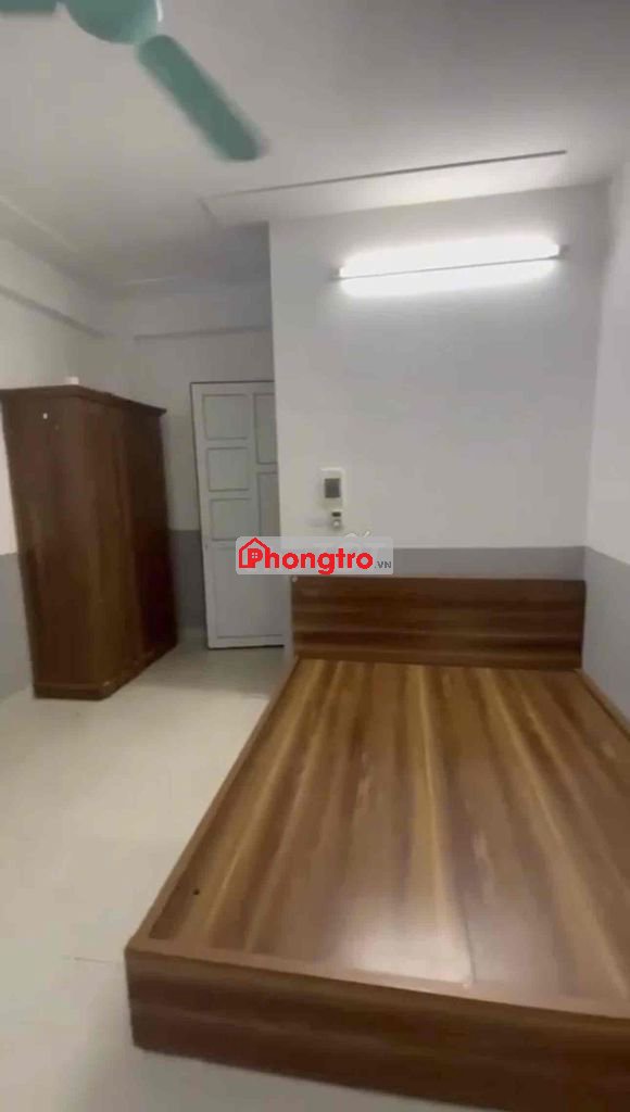 Pass phòng có thể vào ở đầu tháng 4, mình hỗ trợ 500k tháng đầu tiên