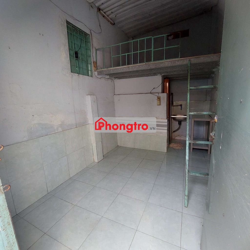 Phòng trọ 10m2 gần cách ĐH Nguyễn Tất Thành 700m