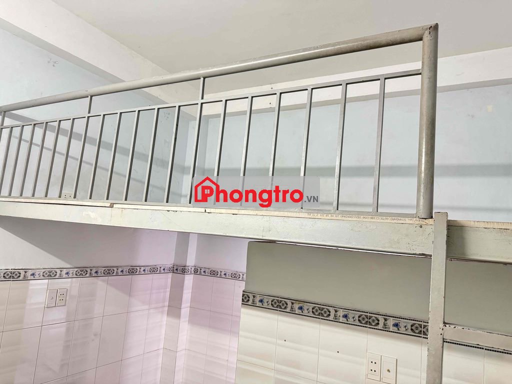 Phòng trọ mới có máy lạnh Hẻm 413/56/8/25 LVQ