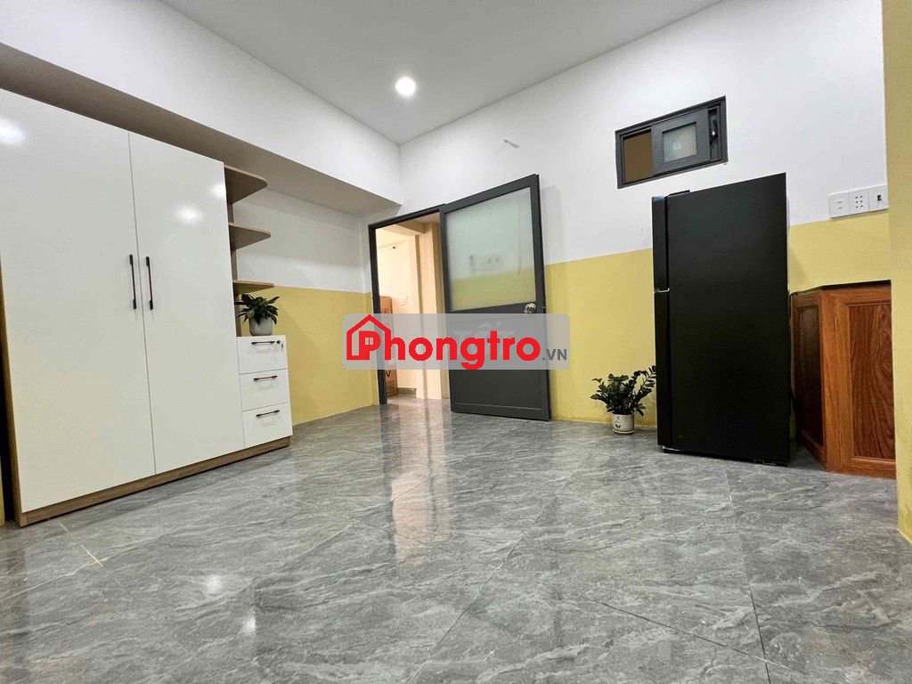 3.5 triệu đầy đủ nội thất, phòng mới như hình. ra vào tự do
