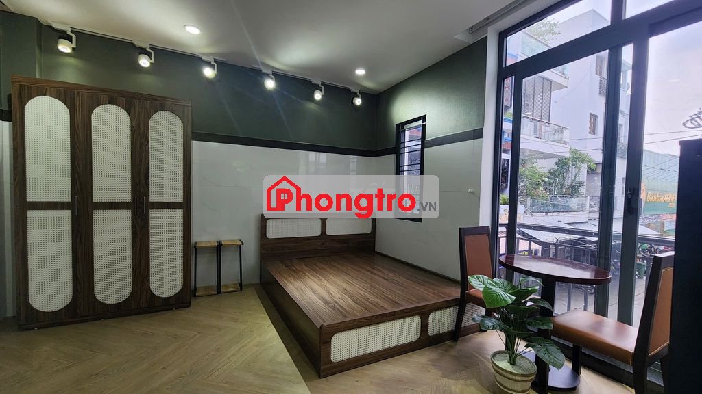 Q10 Studio Ban công decor đẹp full nội thất cao cấp