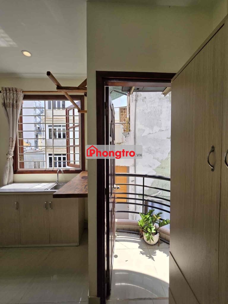 cho thuê phòng ban công siêu rẻ ở quận 1