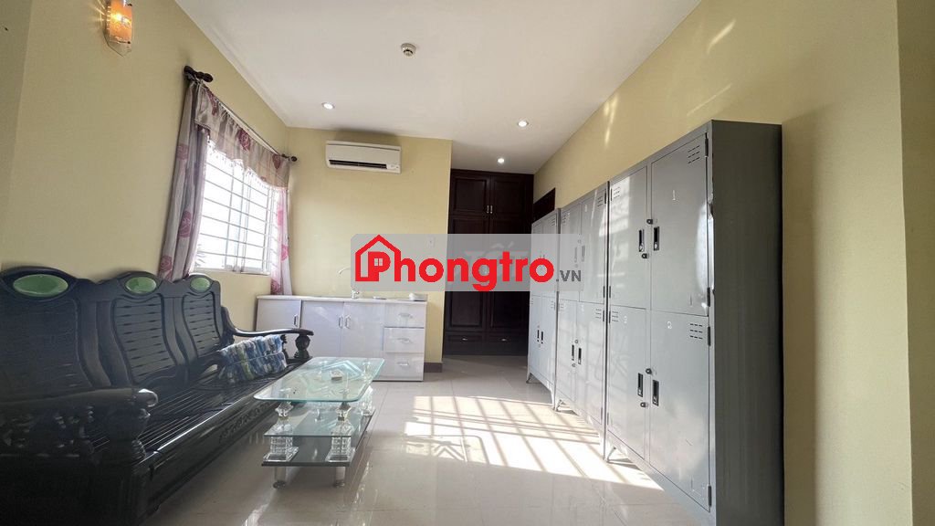 ký túc xá nữ, p lớn rộng 50m2, có bếp và máy giặt chung, khoá vân tay