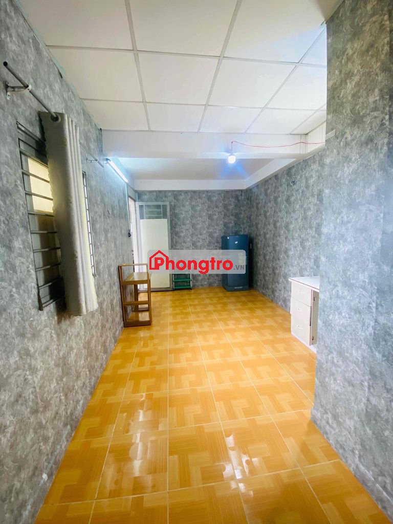 PHÒNG FULL NỘI THẤT NGAY CHỢ THẠCH ĐÀ