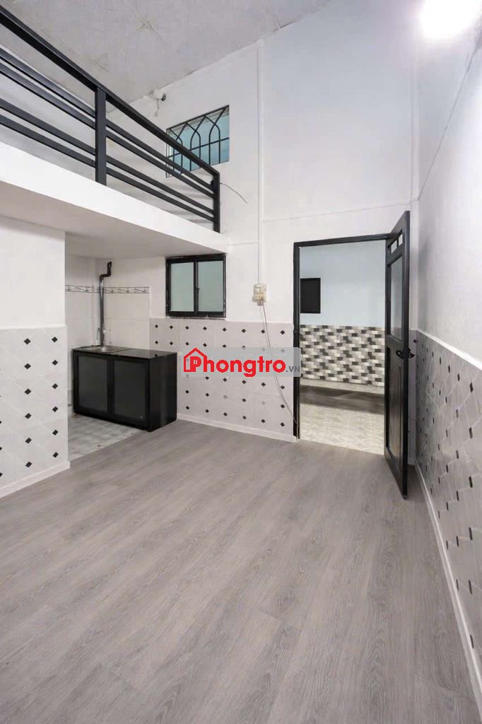 Phòng gác đứng thông thoáng, Giờ giấc tự do không chung chủ