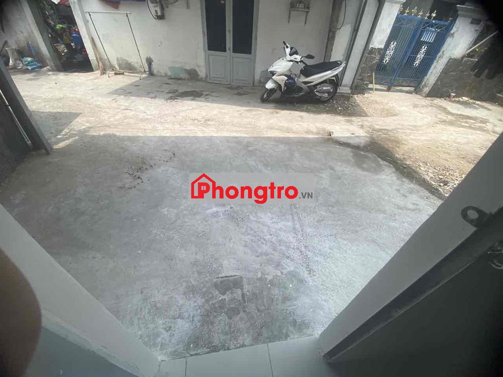 Nhà cấp 4 trống, cho nuôi thú cưng