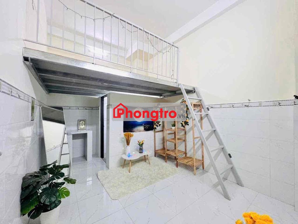 cuối Lê Văn Việt