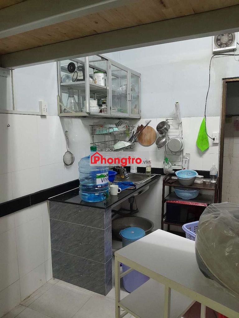 phòng 24 m2 có gác rông