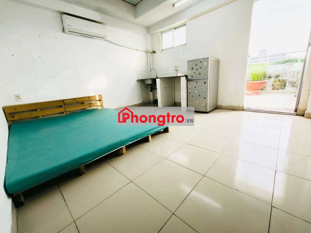 Phòng ban công full nội thất giá rẻ ngay cv phần mềm