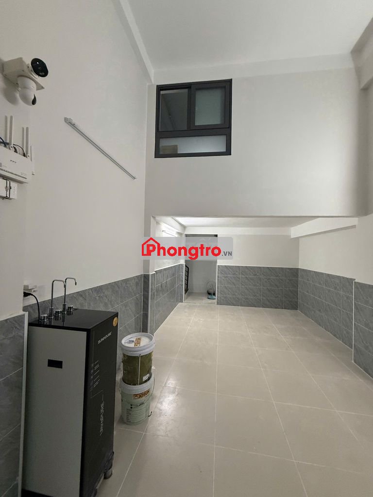 Chính chủ cho thuê phòng mới 4.9tr -2cửa sổ mát mẻ, máy giặt, sấy, ML