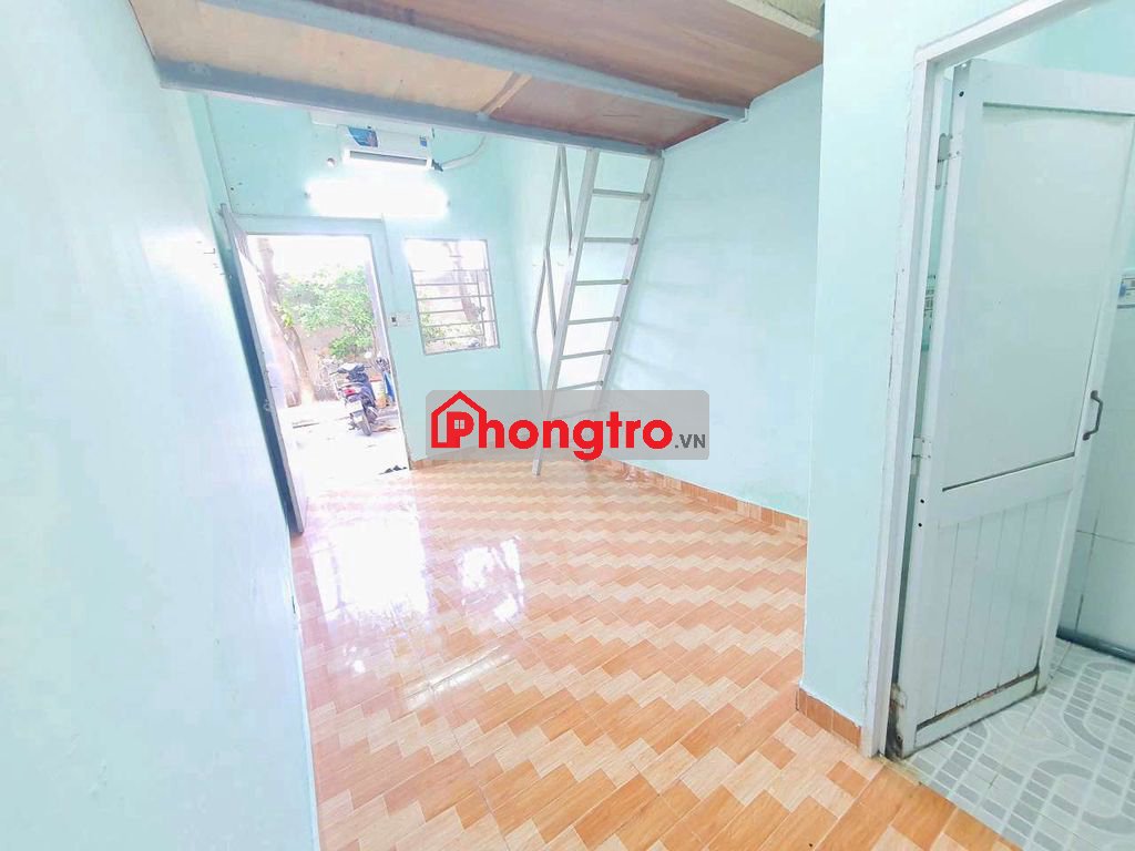 Phòng trọ rộng 30m2 ngay ngã tư ga, ntt