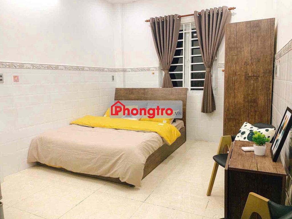 Studio cửa sổ lớn ngay trung tâm Q4