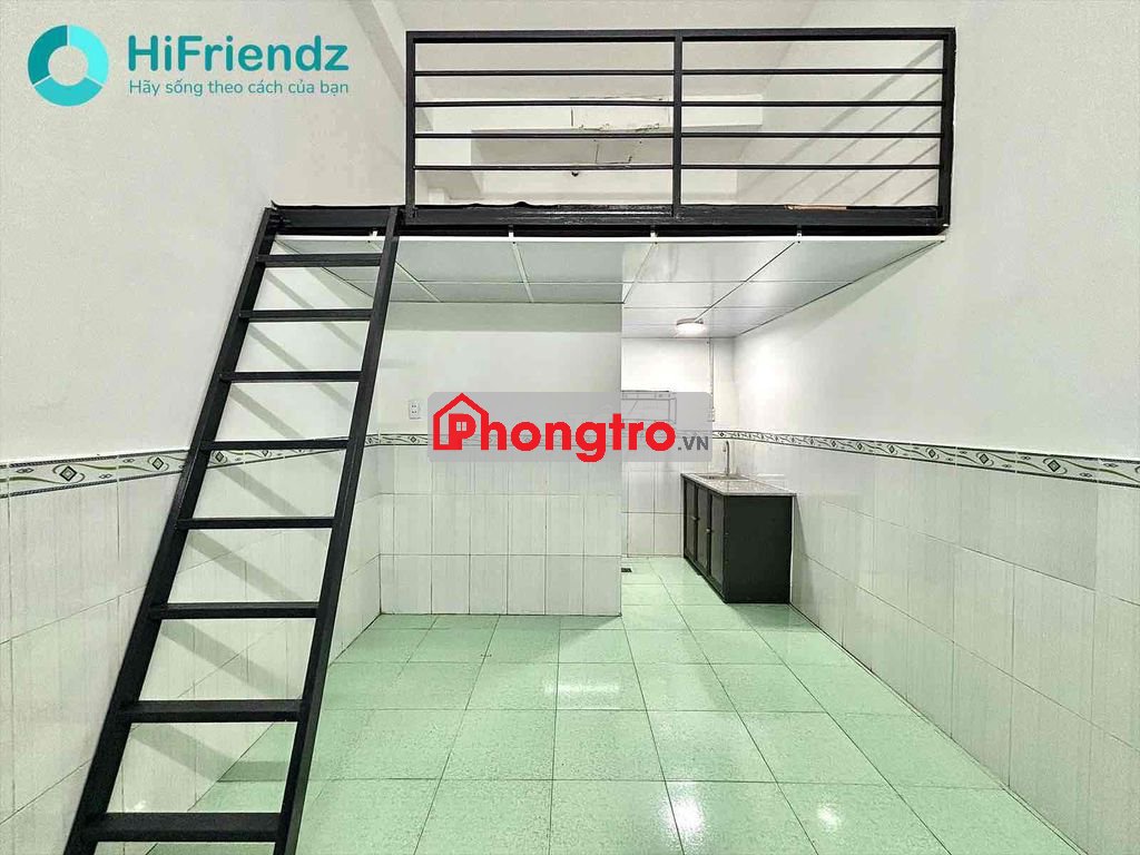 Phòng trọ có gác 30m2 ngay Công viên phần mềm Quang Trung chỉ 2tr7