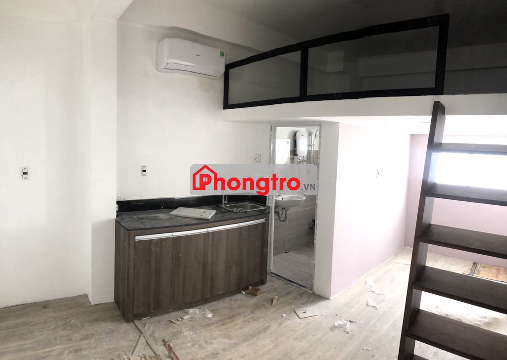 Phòng gác lửng ,rộng rãi, máy lạnh, bếp. Gần ĐH Công Nghiệp