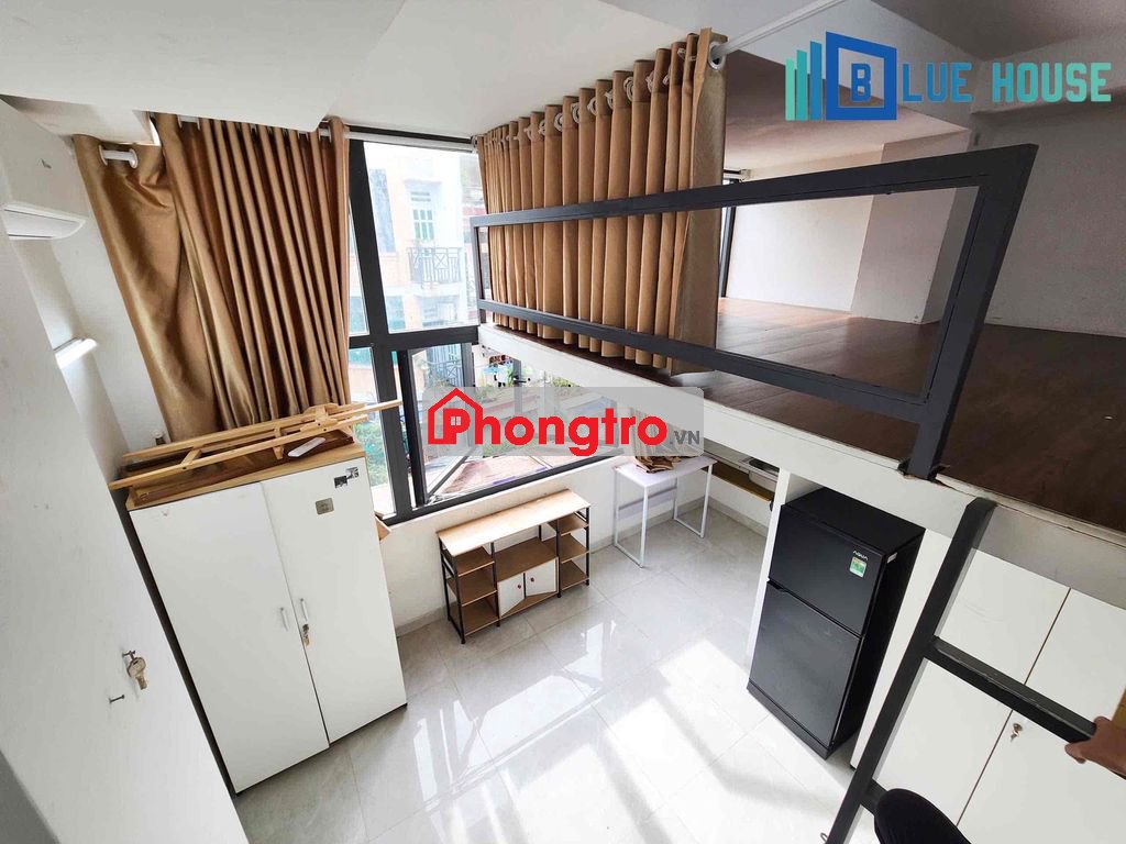 phòng 5tr5 có gác,ban công Quận 10 ngay đh bách khoa