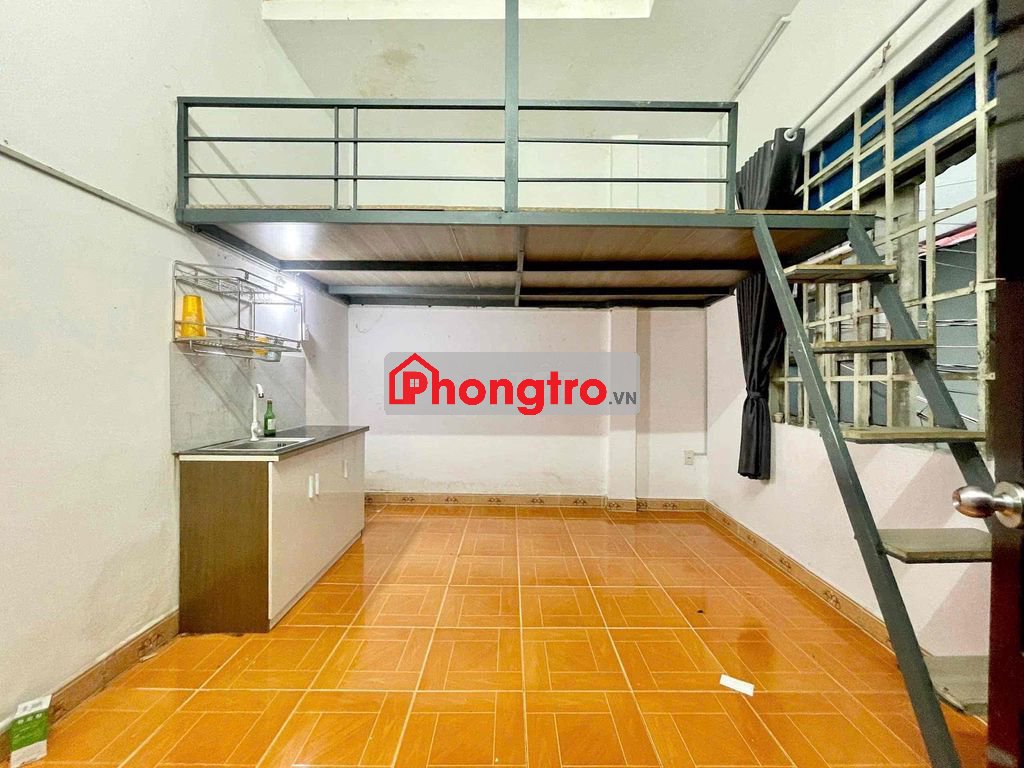 TRỐNG PHÒNG GÁC CAO NGAY GẦN E-MART PHAN HUY ÍCH