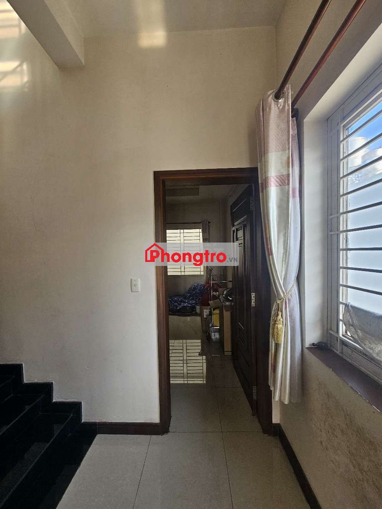 Cần tìm 1 bạn nữ sinh viên ở ghép phòng.mình sv Dược.