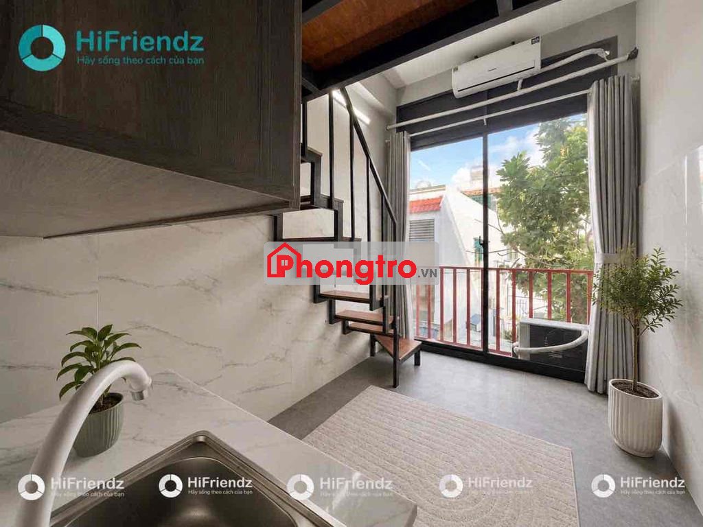 studio ban công cực hót