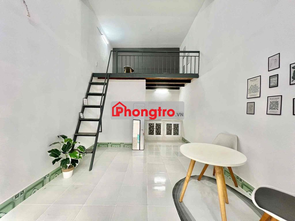 DUPLEX TRƯỜNG CHINH - CÓ GÁC - MÁY LẠNH - BAN CÔNG