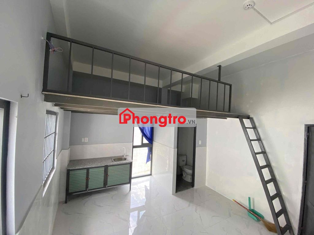 (Chính chủ) CHDV có gác 3 cửa sổ tháng mát ngay Lê Văn Thọ CV Làng Hoa