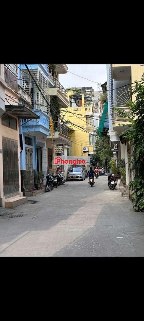 cho thuê ccmn , 31m2, 2 ô tô tranh