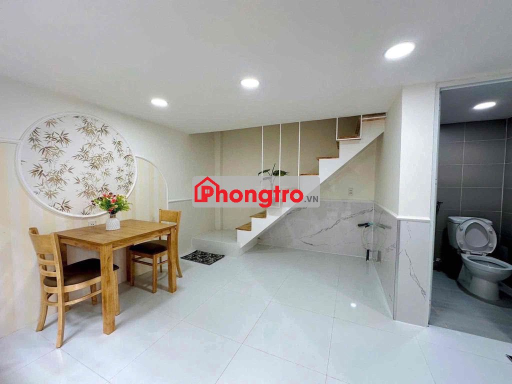 Duplex 1 trệt, lầu mới xây full nt ngay gần Quận 2