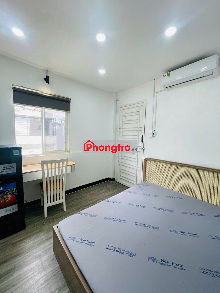 Hiếm!Mới trống phòng cửa sổ thoáng Huỳnh Văn Bánh-Full nội thất