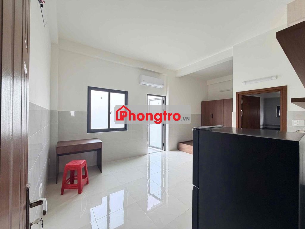 Studio Ngã Tư Ga