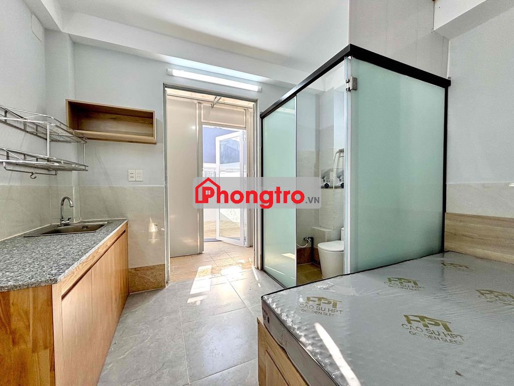 PHÒNG BAN CÔNG FULL NỘI THẤT - GẦN UFM PHÚ MỸ HƯNG CẦU PHÚ MỸ NTT KCX