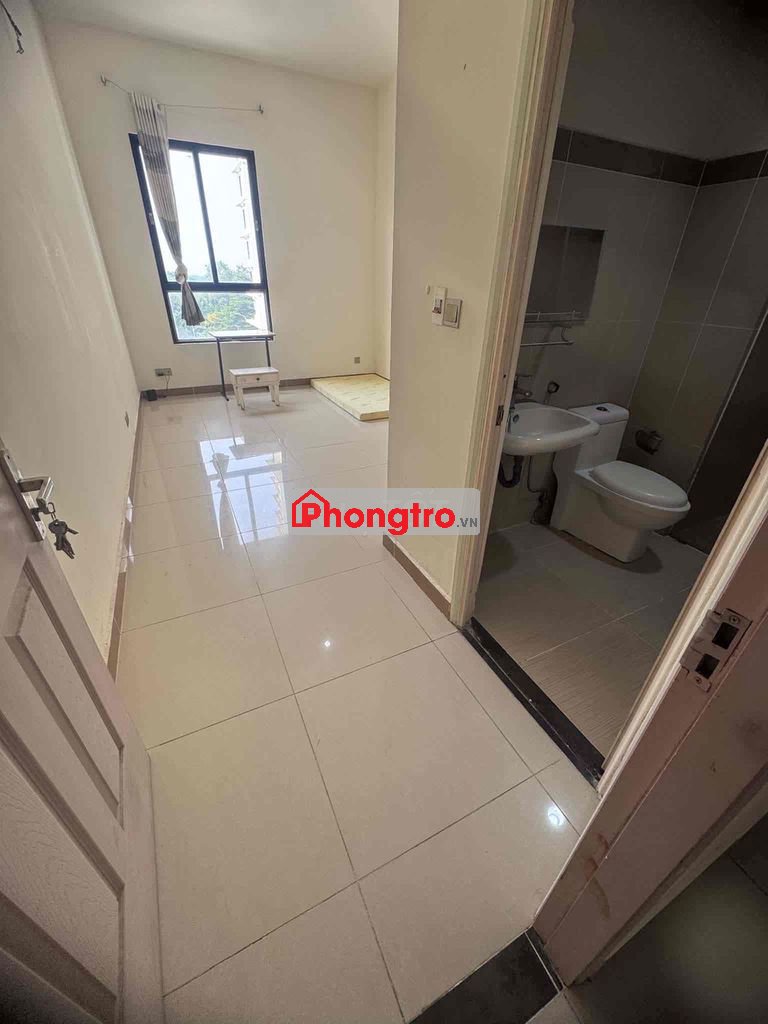 cần cho thuê 1 phòng toilét riêng trong căn hộ chung cư Đức khải quận7