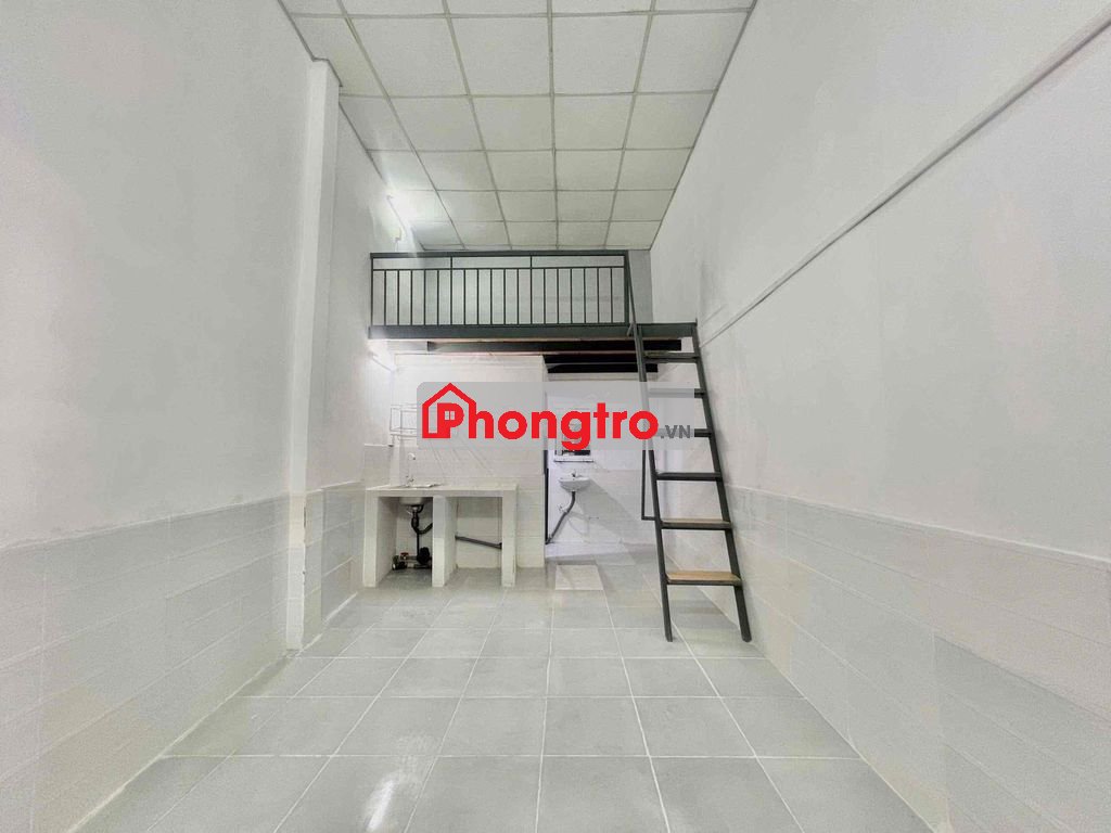 🔥PHÒNG GÁC BAN CÔNG RỘNG_SẴN MÁY LẠNH_KẾ BÊN CV GIA ĐỊNH_SÂN BAY