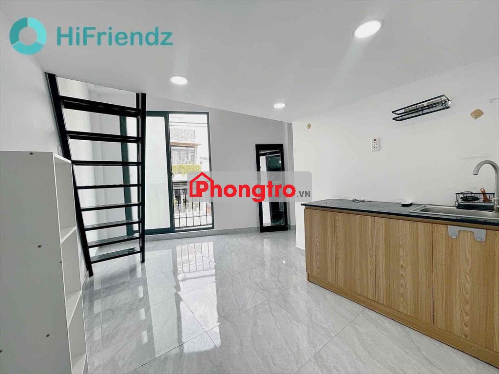 Cho thuê phòng gác mới ngay CVPM , gần CĐ FPT và UTH